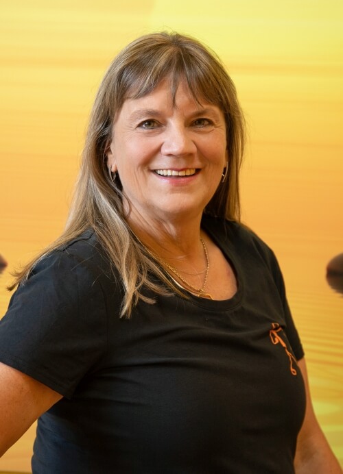 Viola Üregi – Porträt